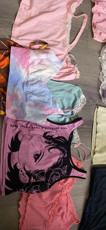 female camisoles Assorted - photo 2
