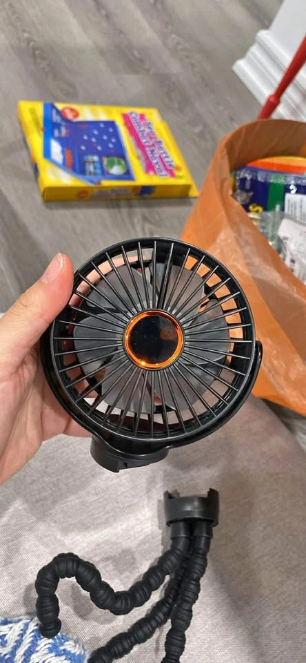 Handheld/mountable fan