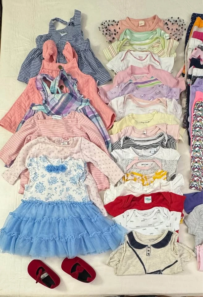 6m Girls - 53 pcs + 1 pair of shoes (#42) - photo 2