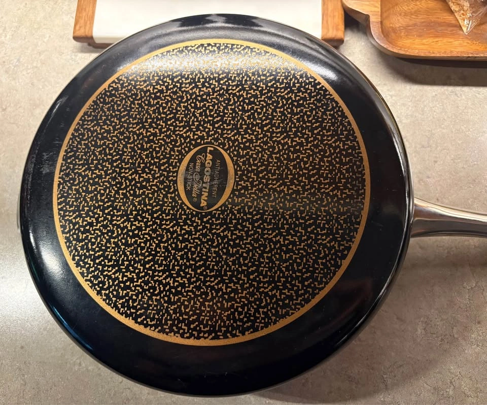 Lagostina Non-Stick Cookware Set (2 Pieces with Lids) - photo 4