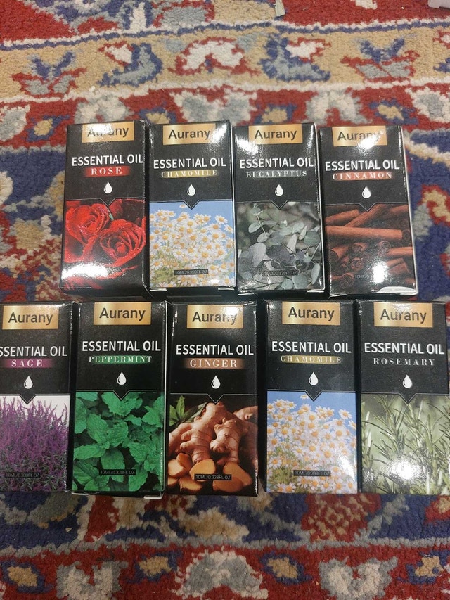 perfumes and essential oils - photo 2