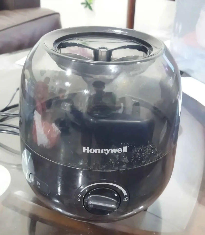 Honeywell Mini Mist Cool Mist Humidifier – Like New image indicator(3)