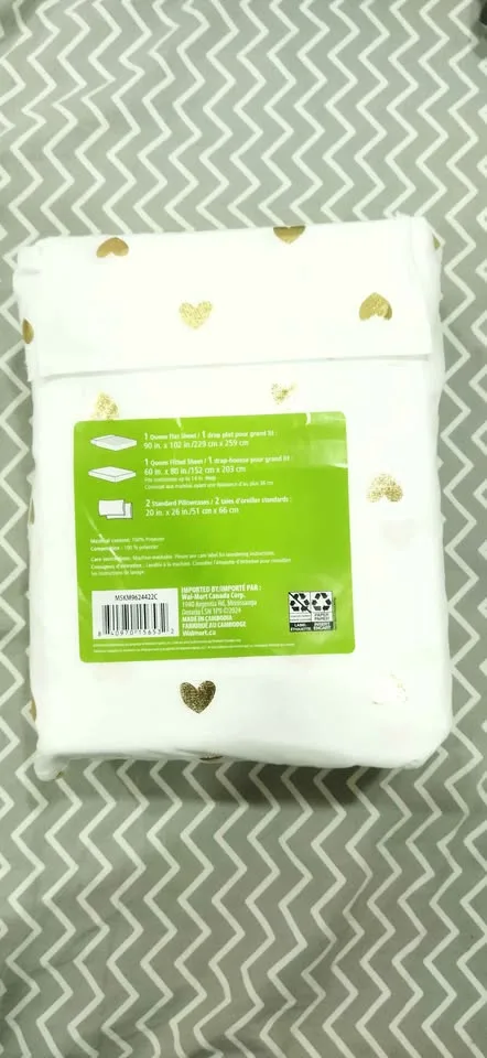 4-piece Queen Sheet Set image indicator(2)