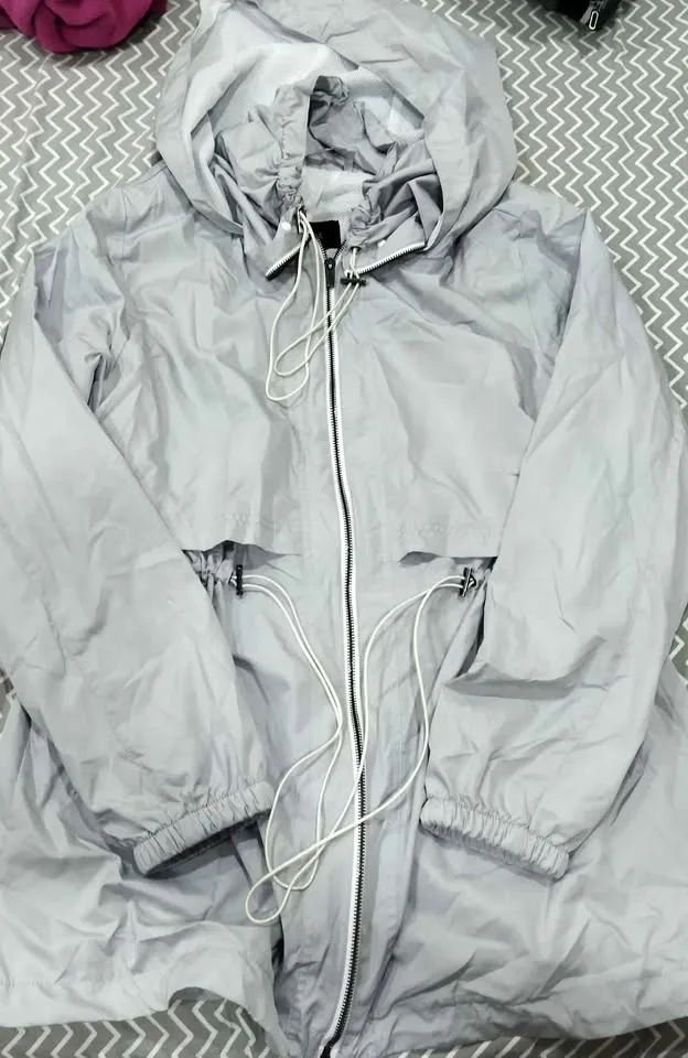 ACX Active Lightweight Hooded Jacket – Size M thumbnail