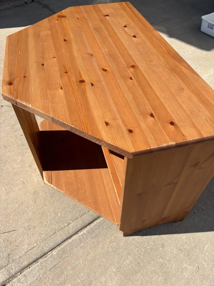 Wooden TV Stand - photo 5