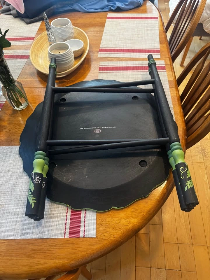 Table - photo 5