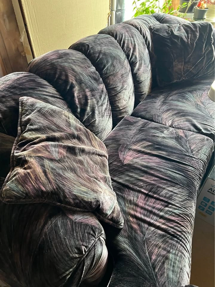 Galaxy Print Couch - photo 2