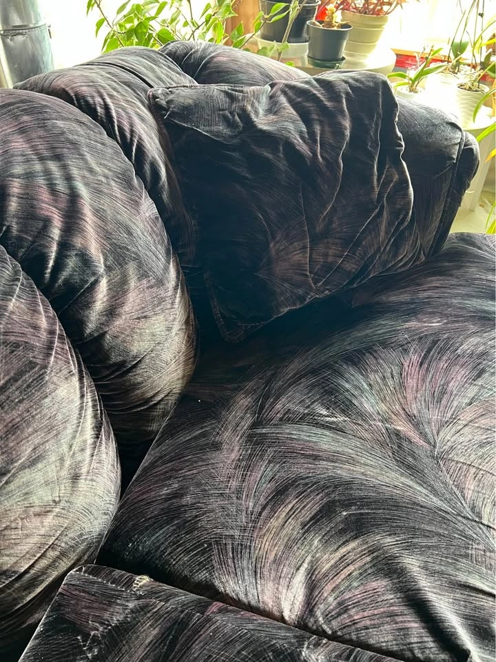 Galaxy Print Couch - photo 3