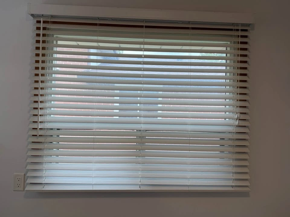 White Venetian Horizontal Window Blinds - photo 3