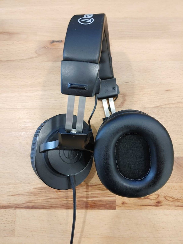 Audio Technica ATH-M20X Headphones - photo 4