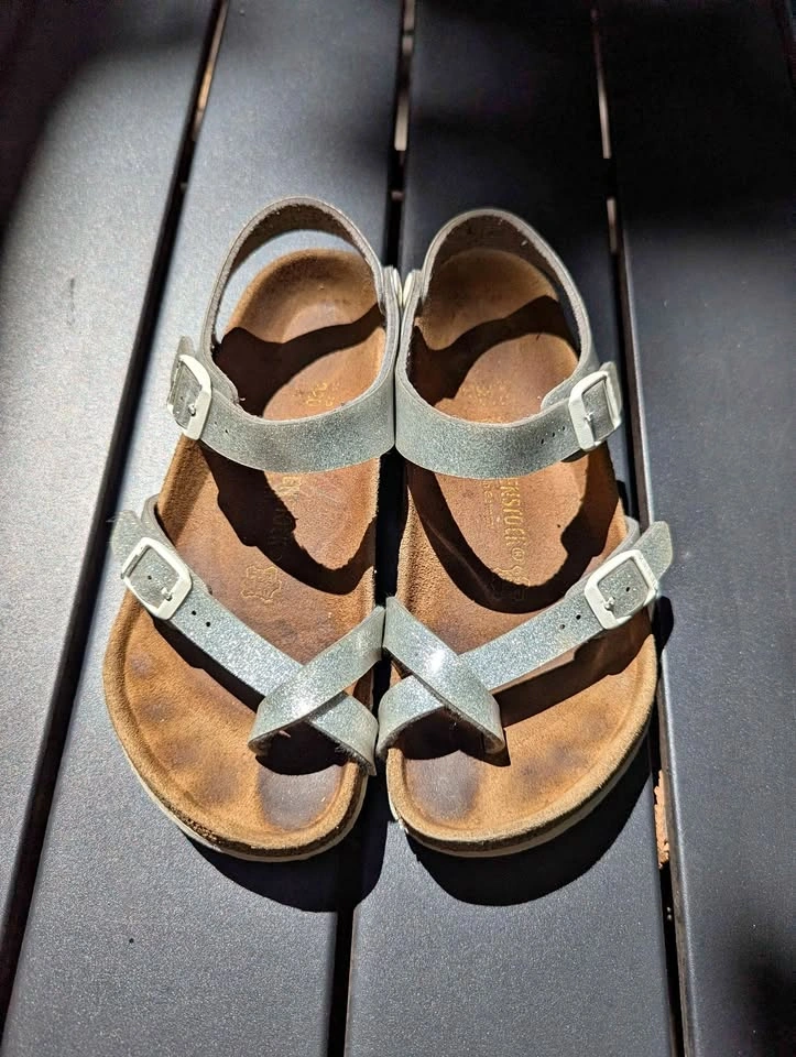 Birkenstock Taormina sandals size 3