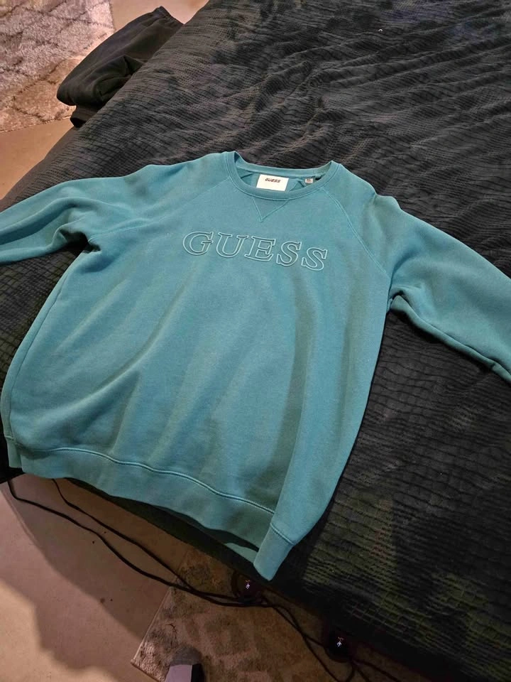 Mens crew neck