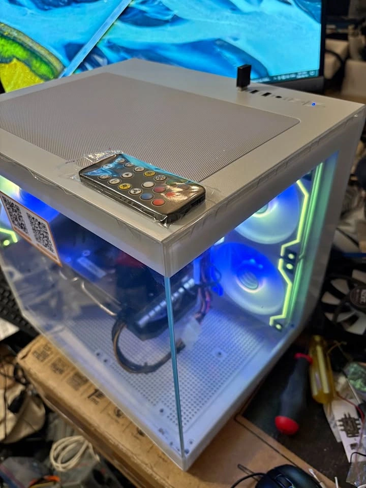 Gaming PC, Ryzen 7 1700, 20GB RAM, 250GB SSD, RX 580 8GB