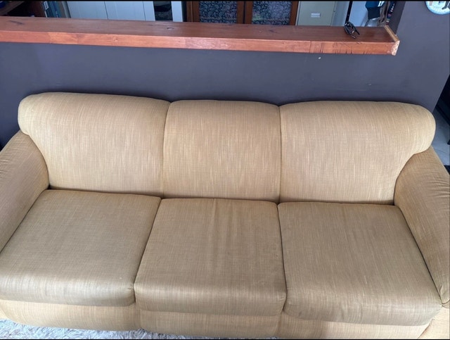 Urgent Sale of Sofa must go before 25 june - photo 4