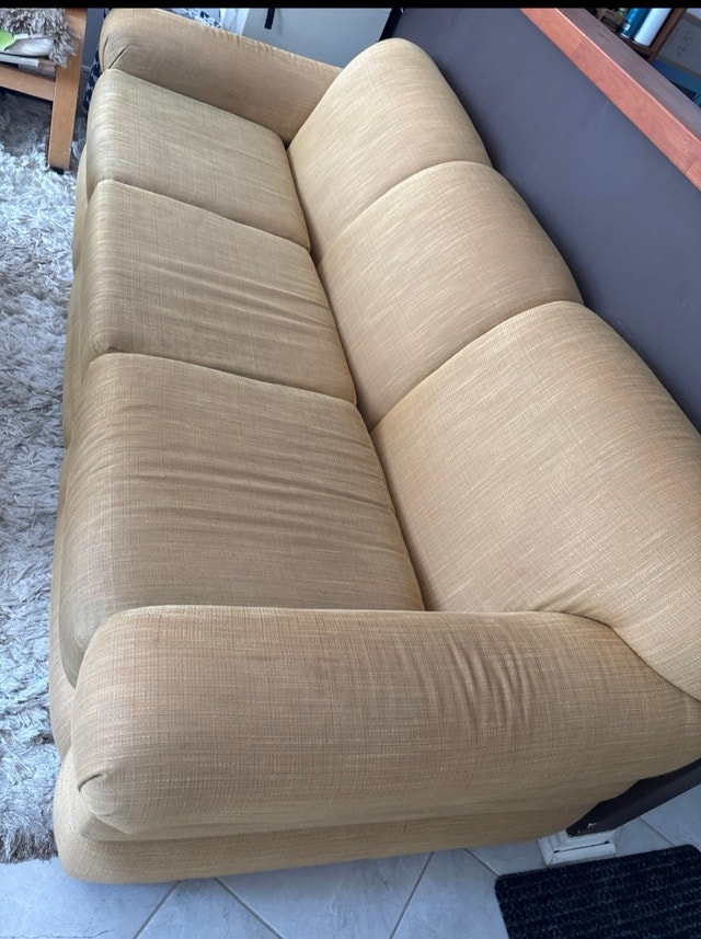 Urgent Sale of Sofa must go before 25 june - photo 5