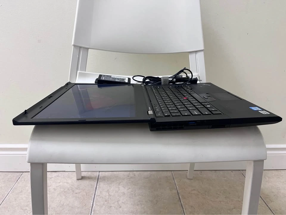Lenovo ThinkPad i5 16GB RAM 500GB Storage 14” Laptop - photo 2