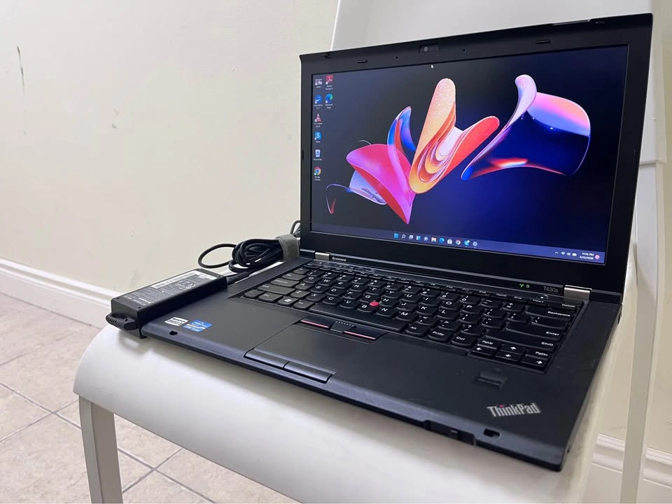 Lenovo ThinkPad i5 16GB RAM 500GB Storage 14” Laptop - photo 3