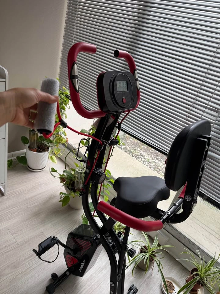 Exercise bike LIKE NEW - photo 5