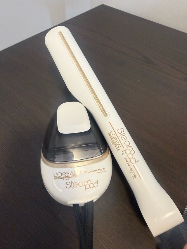 L'Oreal SteamPod 2.0 Hair Straightener Styler - Like New - photo 2