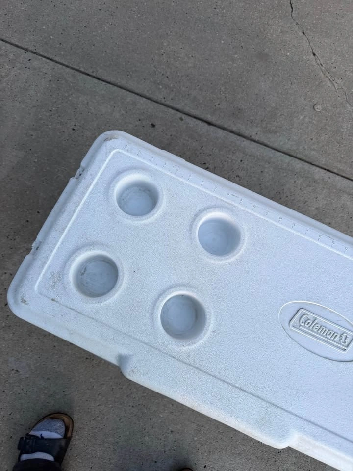 Coleman Cooler on Wheels - photo 3