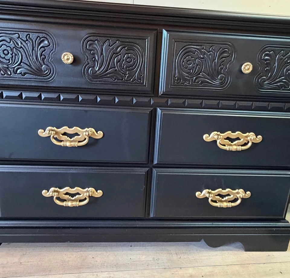 Refurbished Black Solid Wood Dresser Set - photo 4