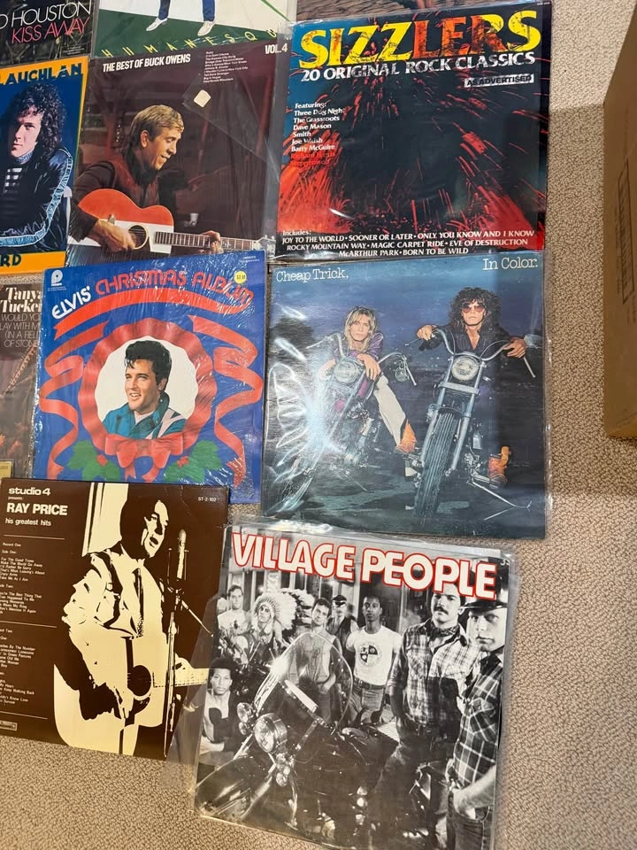 Record Collection - Willie Nelson, Prince, Elvis, etc - photo 4