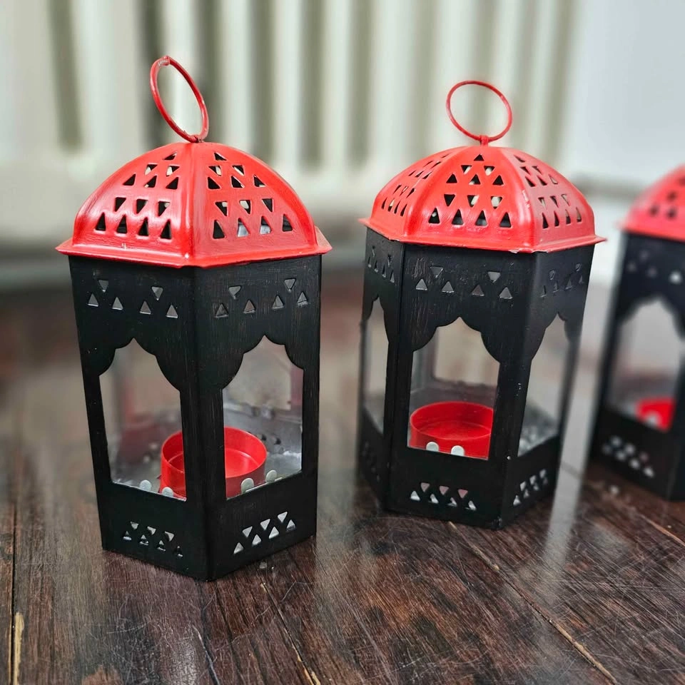 Set of 3 Red Black Metal Hanging Tea Light Lanterns - photo 2