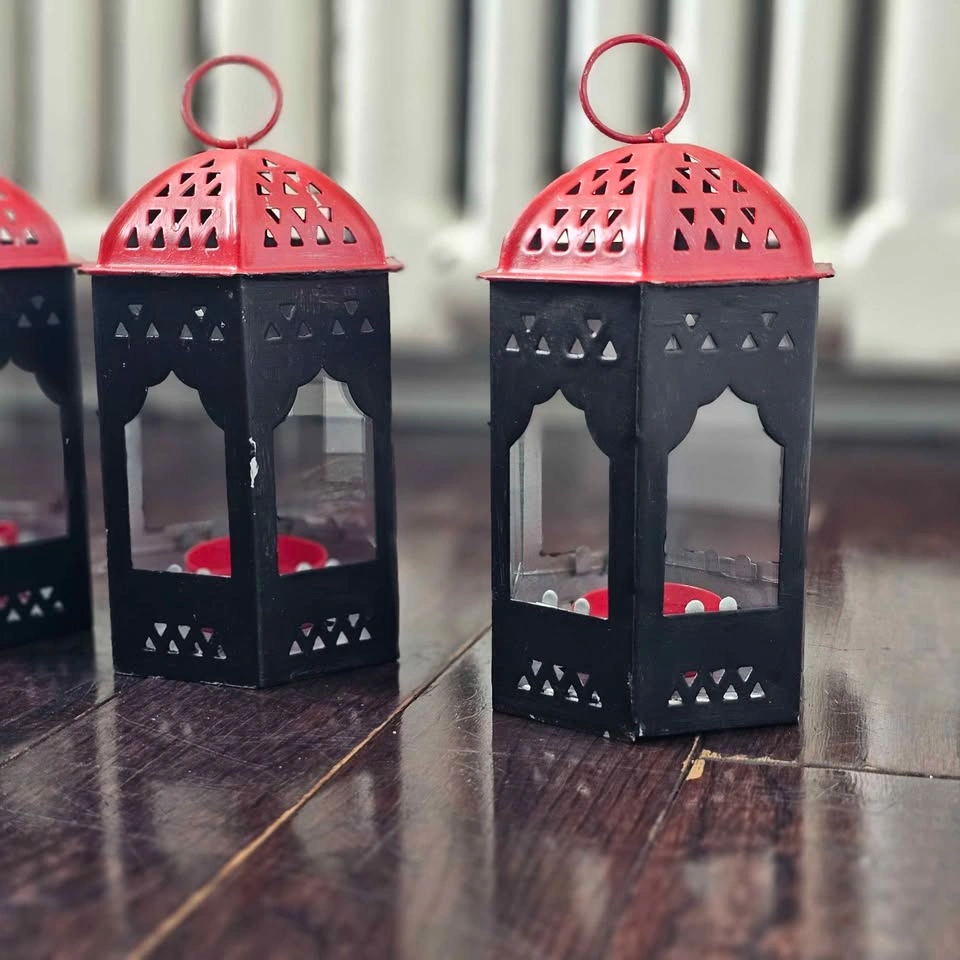 Set of 3 Red Black Metal Hanging Tea Light Lanterns - photo 5