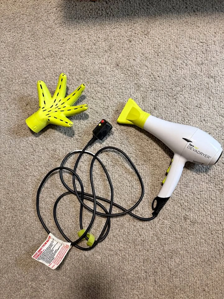 DevaCurl dryer and defuser