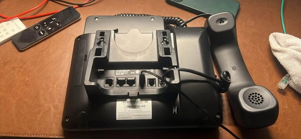 Used Grandstream GXP2140 IP phone - photo 3