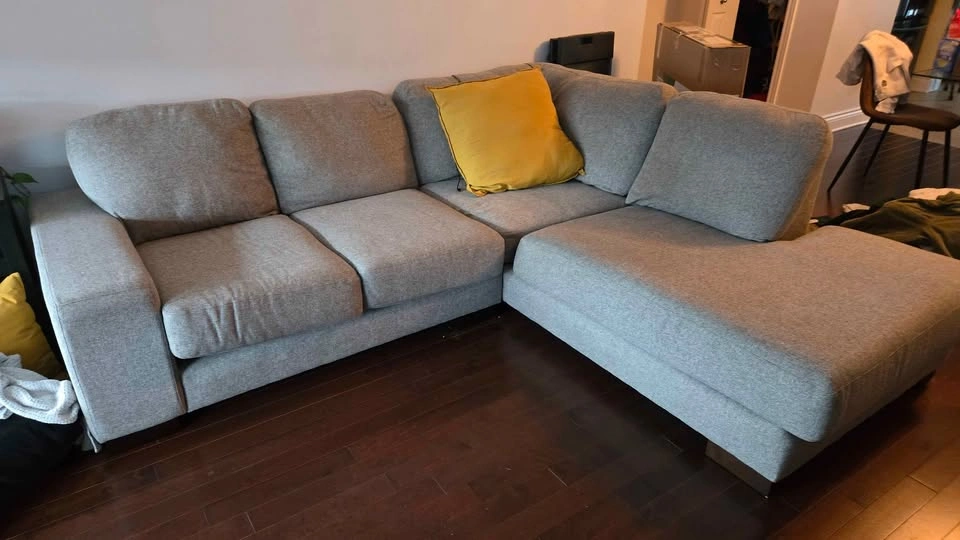 Grey Fabric Sectional Sofa with Right-Facing Chaise - photo 2