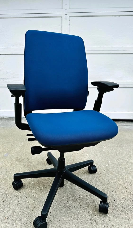Steelcase Amia Air Ergonomic Office Chair – blue Fabric