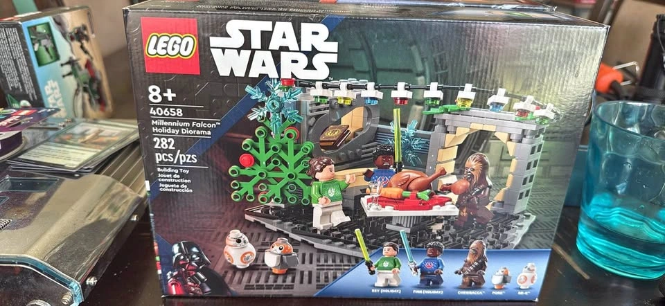 Lego Millennium Falcon Holiday Diorama