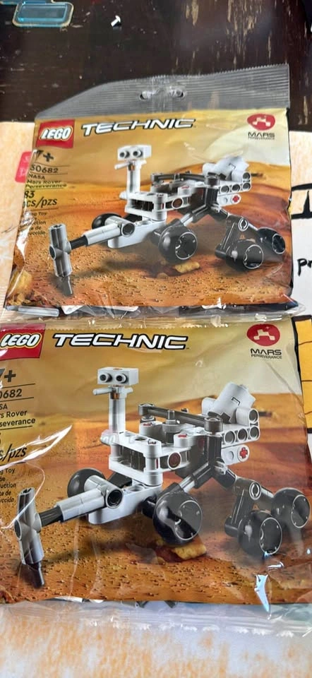 Lego Technic Mars Rover Perseverance
