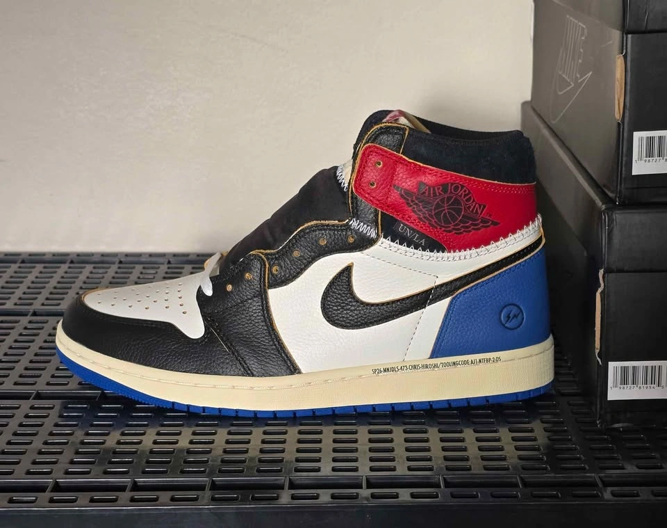 Union x Fragment x Air Jordan 1 Varsity Red/Sport Royal - photo 4