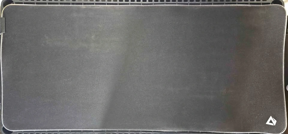 RGB Aukey Cloth Gaming Mousepad 89cm X 40cm