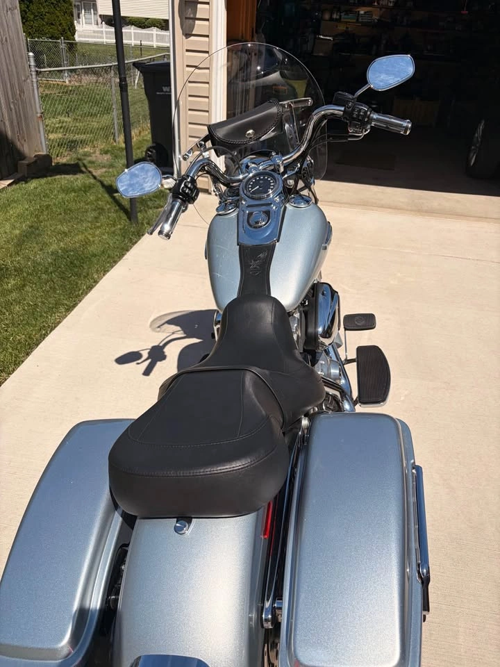 2012 HD Dyna Switchback - photo 3