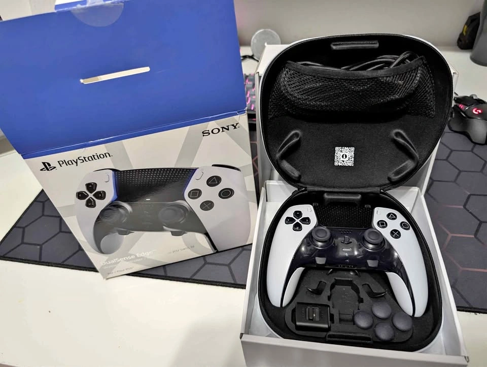 DualSense Edge Controller New Condition Available for pickup