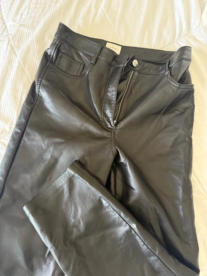 Cargo pants and leather, Wilfred, TNA, garage - photo 2