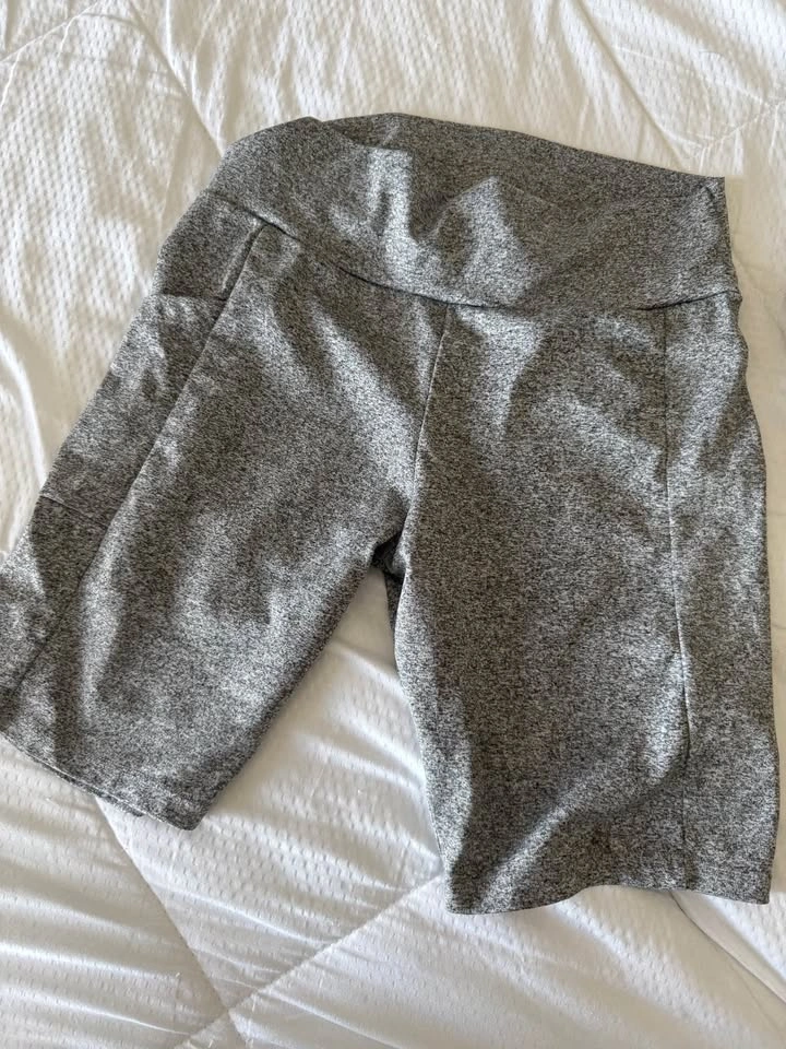 Shorts and skirt lot - photo 4