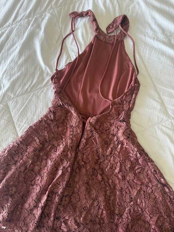 Dress lot, boohoo, guess, fashion nova - photo 2