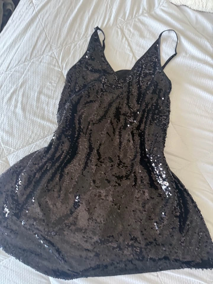Dress lot, boohoo, guess, fashion nova - photo 3