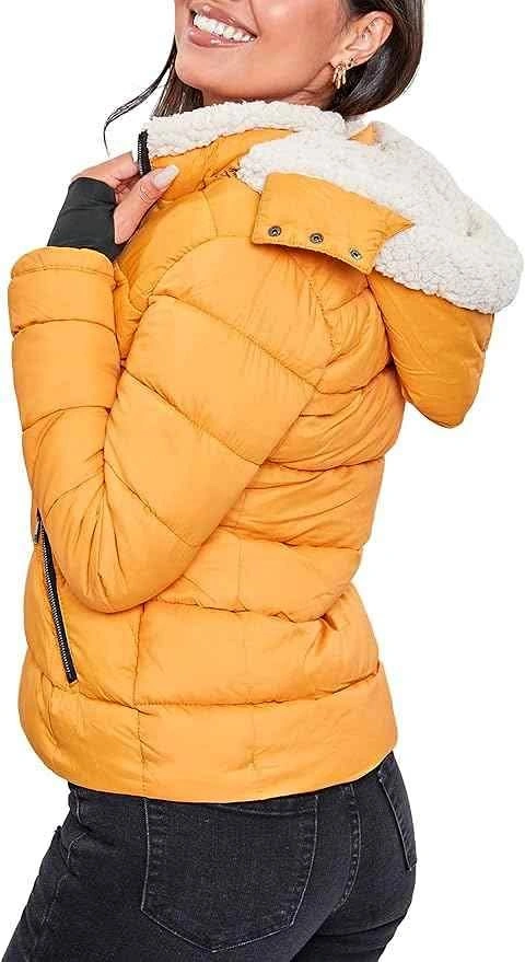YMI Women's Junior Full Length Puffer Jacket – Like New (Medium)
