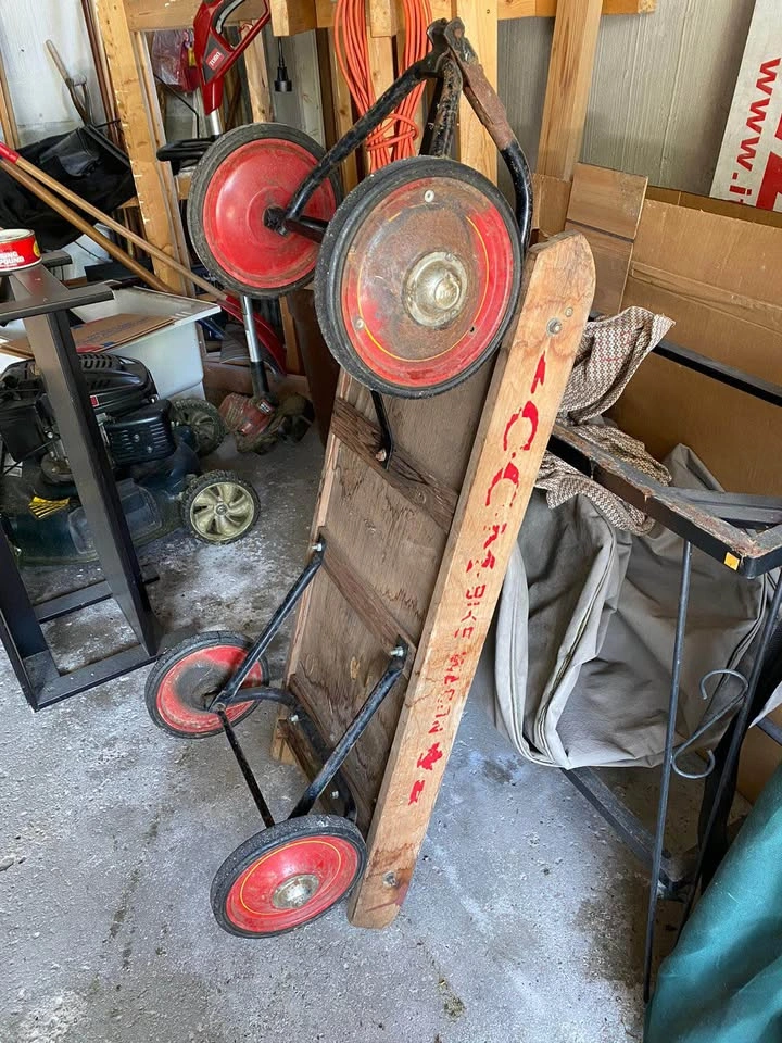 Vintage CCM Bike Wagon - photo 3