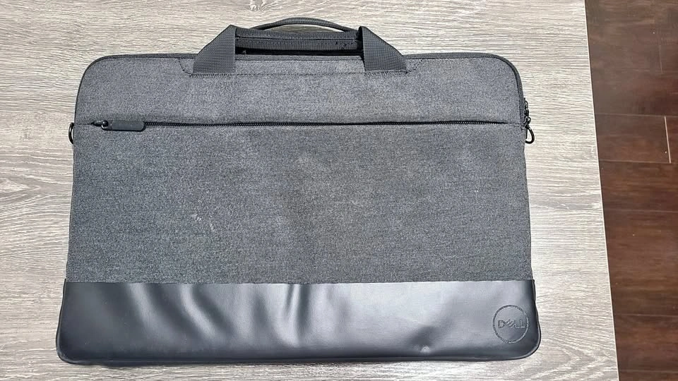 Dell Laptop Bag Carrying Case (Fits Up to 16")