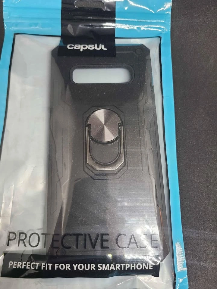 Brand New iPhone Pro 13 case w/ finger holder - photo 3