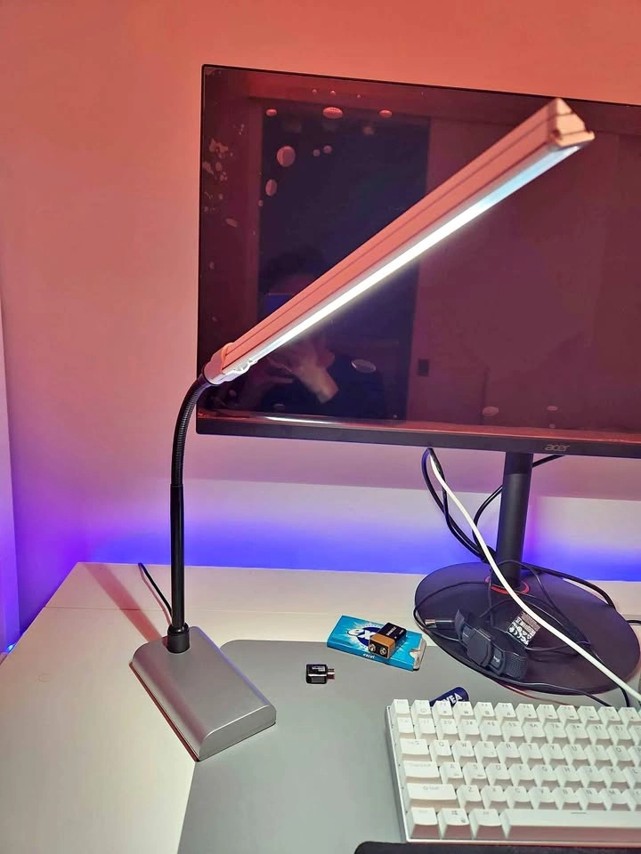 Desk light
