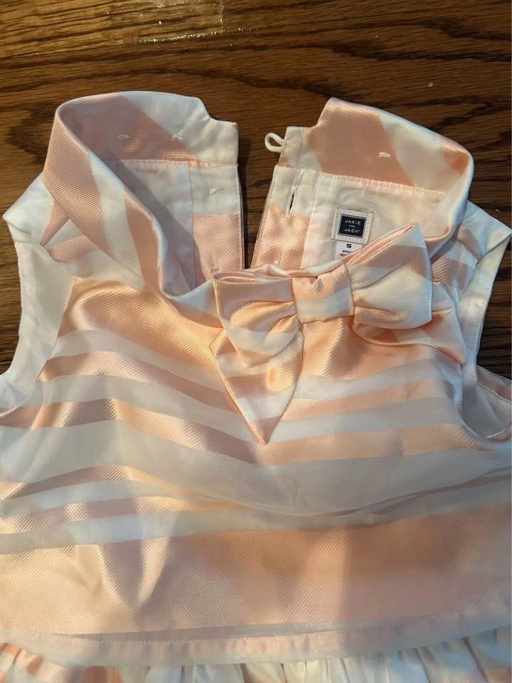 Janie & Jack dress size 5 - photo 3