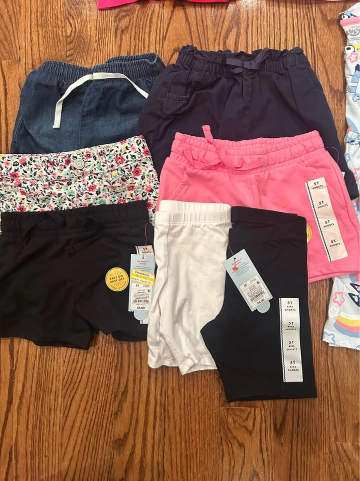 Lot of 5t Summer Clothes - photo 2