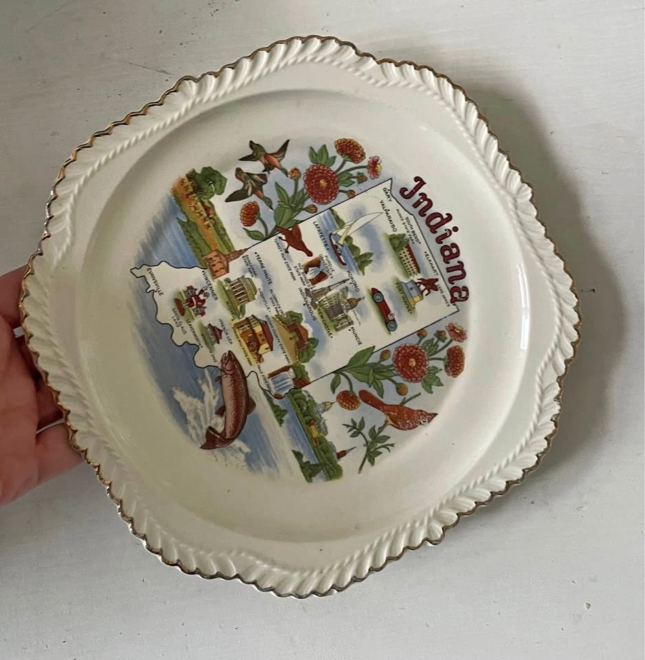 Vintage 8“ Indiana State Souvenir Plate